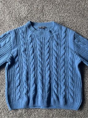 Textured Cable Crewneck Sweater in Sky Blue